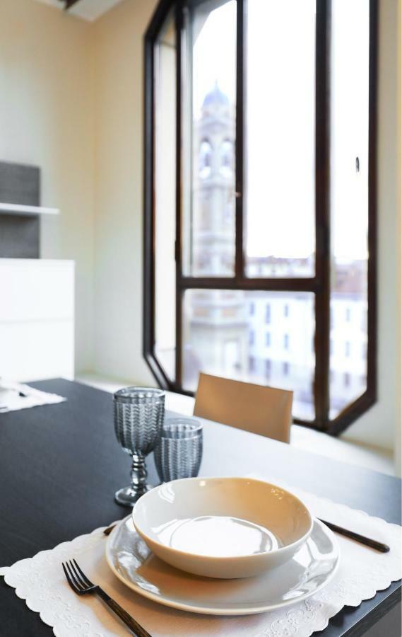 Duomo Luxury Apartment 米兰 外观 照片